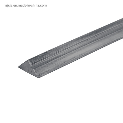 Lid van Chamfer Q235 Carbon Structural Steel Triangle Shape Bar voor vooraf gegoten beton