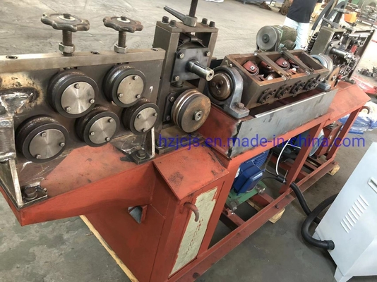 Op maat gemaakte aanvraag Fast Rebar Cutting Machine Coil Rod Straightening and Cut Machine