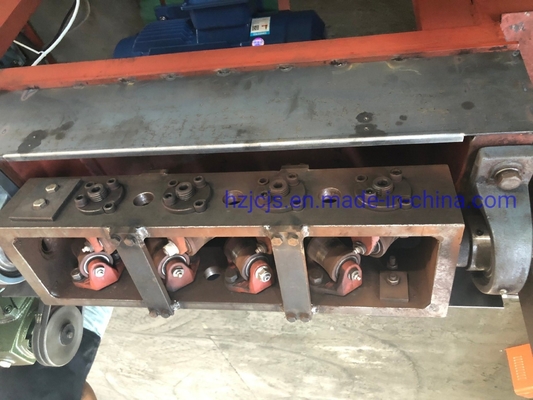Roterende antibuig- en rechtmakingsmachine voor 5-12 mm spoel/balkstaal
