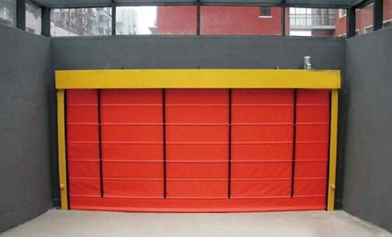 Brandbestendigheid IP55 Bescherming Aanpasbare grootte Automatische rolluik High Speed Aluminium legering Warehouse Door
